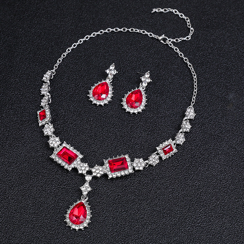 Fashion Minimalist Square and Plum Blossom Shape Electroplated Alloy Necklace and Earrings Set for Women with Irregular Block Pattern and Standard Chain