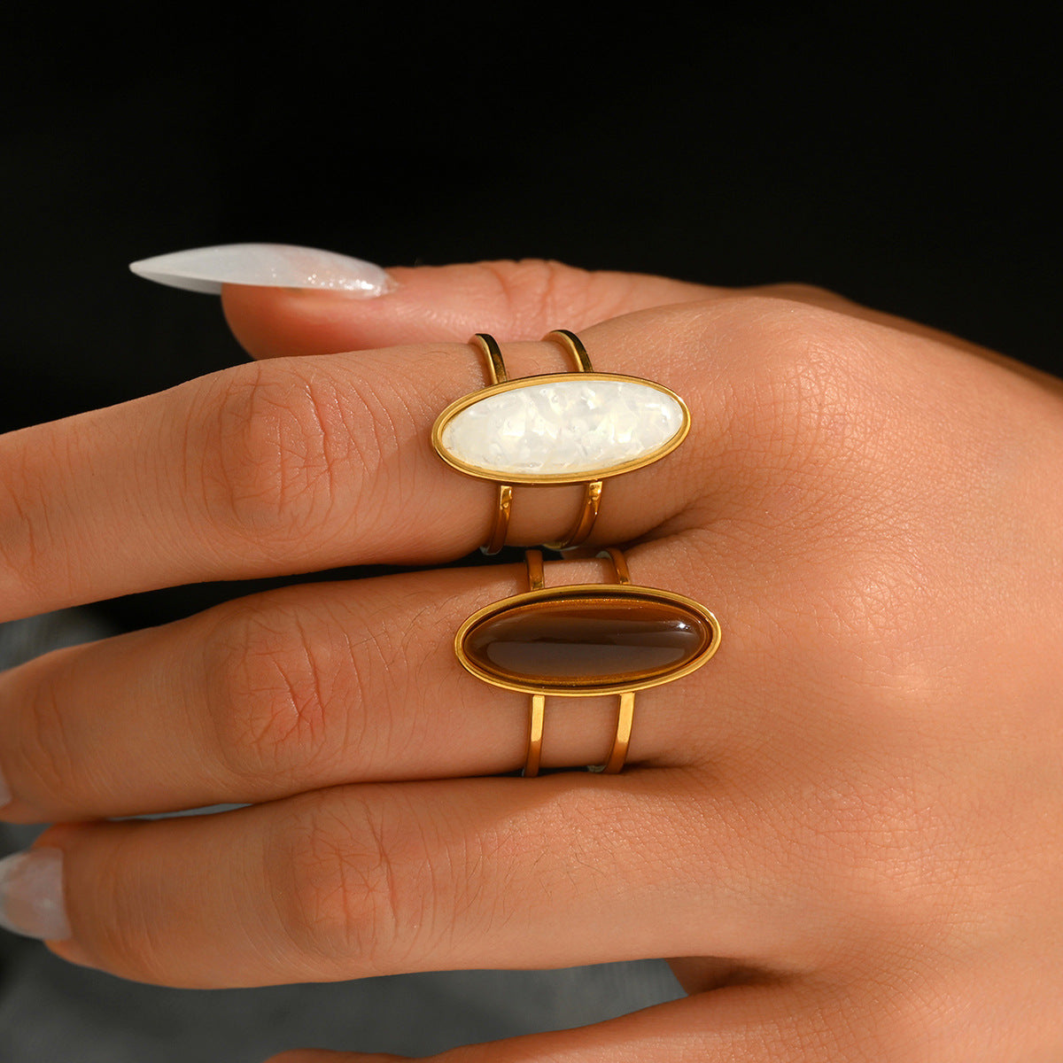 Anillo Minimalista Geométrico Ajustable para Mujer en Aleación de Zinc con Incrustaciones de Piedras Preciosas para el Dedo Índice