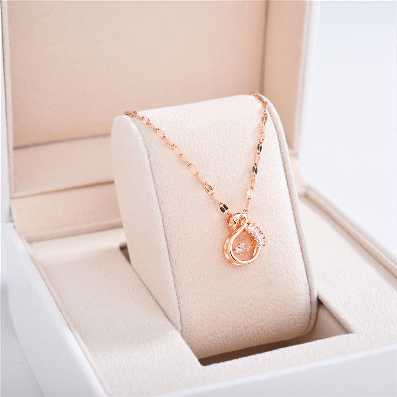 Minimalist Four-Leaf Clover Pendant Necklace in Titanium Steel with Plated Finish for Women
