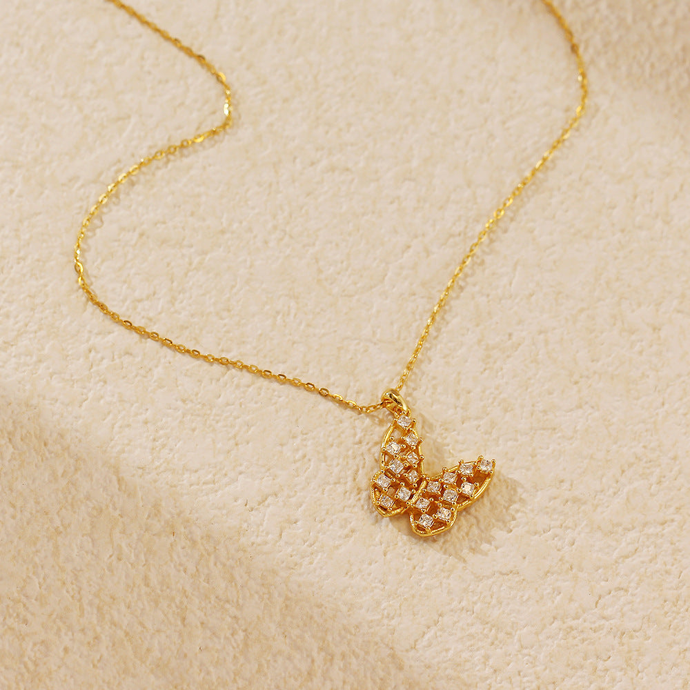 Collana con pendente a farfalla intarsiata con diamanti in argento sterling 925 di lusso, catena a cavo, da donna