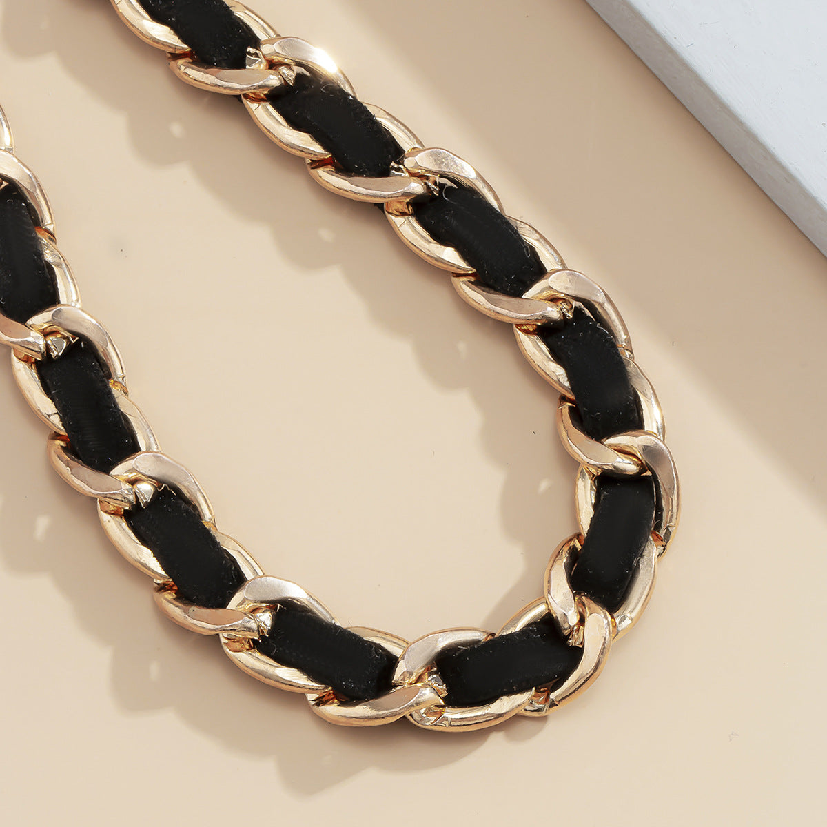 Bracciale a catena in metallo geometrico minimalista da donna, gioielli placcati in stile vintage, design semplice per regalo souvenir di viaggio
