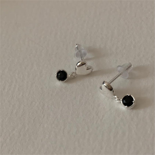 Minimalist Heart-Shaped 925 Sterling Silver Black Rhinestone Stud Earrings for Women with Plated Finish