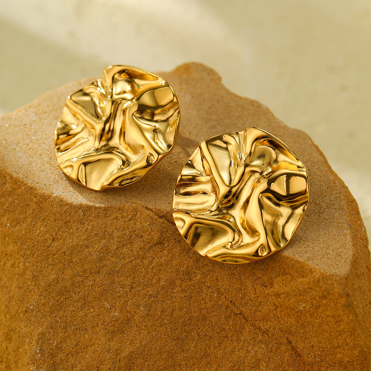 Vintage Geometric Stainless Steel Earrings with 18K Gold Plating Round Folded Design Fashion Ear Studs for Women