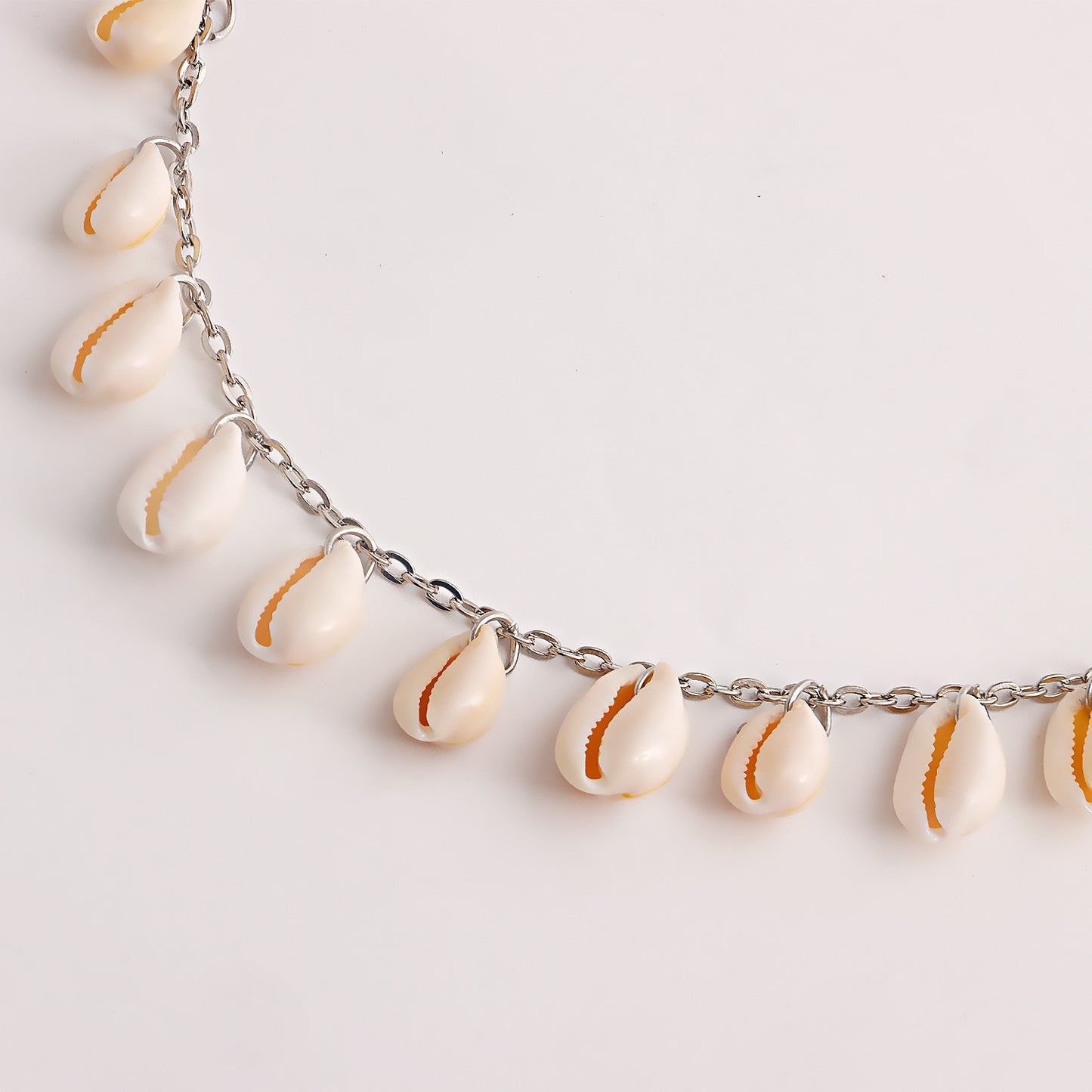 Vintage Punk Acrylic Shell Pendant Alloy Waist Chain for Women