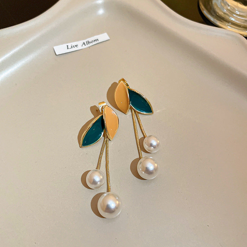 Minimalist Geometric Drop Earrings with Zircon and Pearl Accents in Gold-Plated Copper and 925 Sterling Silver Posts