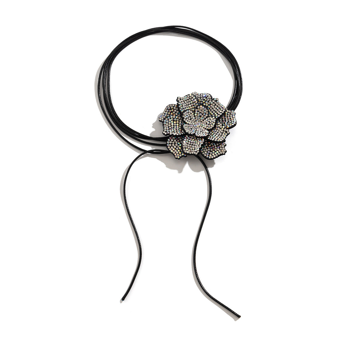 Collana girocollo floreale vintage con intarsi in strass su cordino di velluto regolabile, ciondolo multistrato con nappe da donna