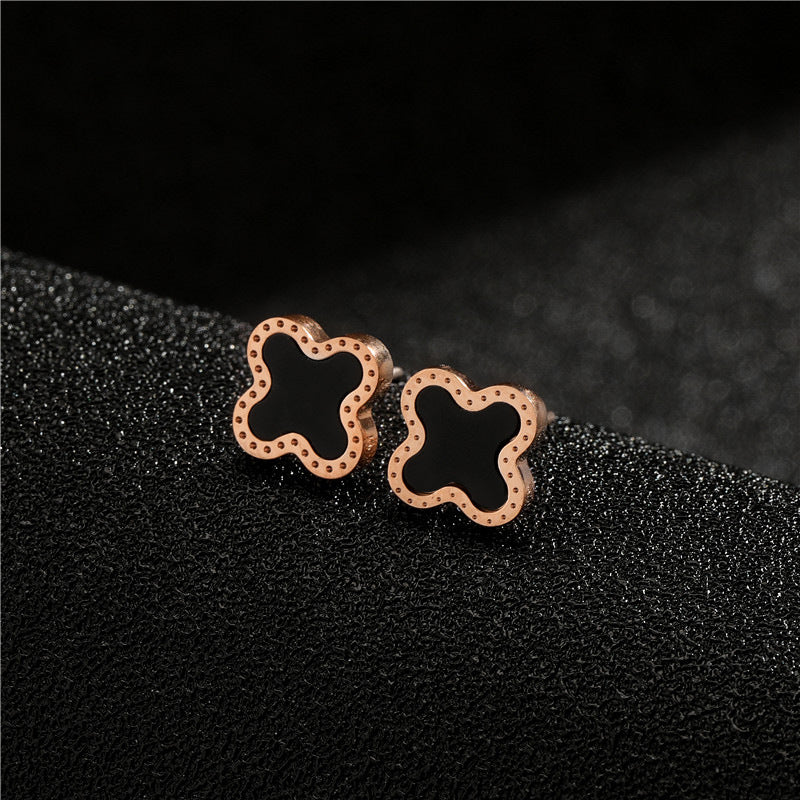Minimalist Clover-Shaped Titanium Steel Stud Earrings for Women with Rose Gold and Black Accents