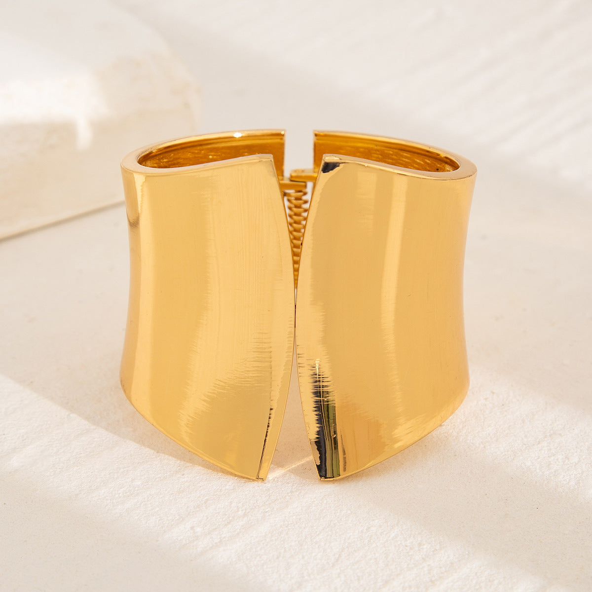 Fashion Geometric Zinc Alloy Plated Open Cuff Bracelet Set