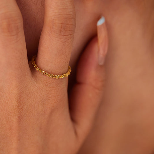 Trendy Geometric Double Circle Woven Chain Ring 18K Gold Plated Stainless Steel Jewelry for Women