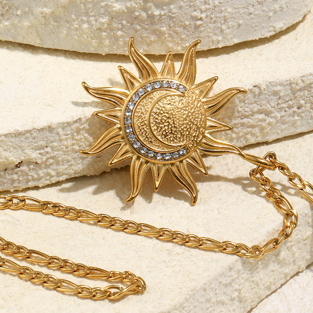 Minimalist Geometric Sun Pendant Necklace in Stainless Steel with 18K Gold Plating on Figaro Chain for Women