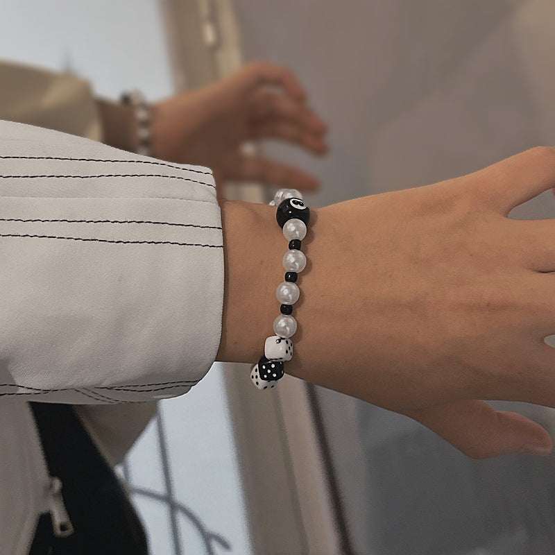 Geometric Dice Black 8 Acrylic Faux Pearl Stretch Bracelet for Women Fashion Casual Jewelry