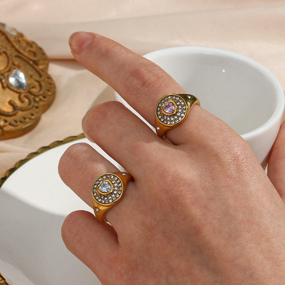 Vintage Minimalist Geometric Stainless Steel Plated 18K Gold Heart-Shaped Zircon Ring for Women