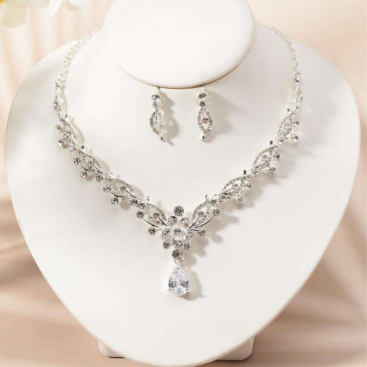 Elegante conjunto de collar y pendientes con incrustaciones de circonita cúbica floral y pedrería para mujer, joyería para fiesta de boda