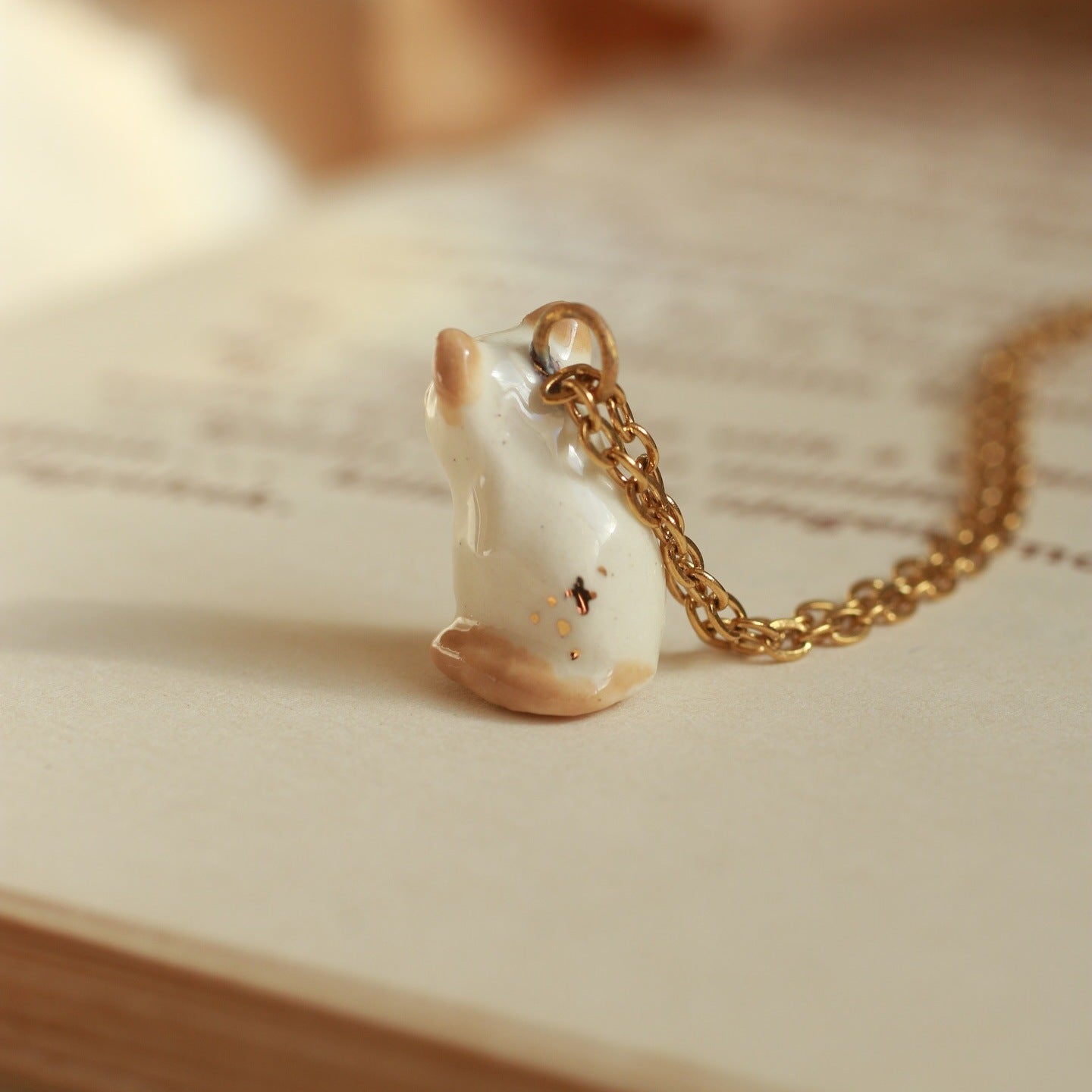 Minimalist Luxury 18K Gold Plated Stainless Steel Fox Animal Pendant Necklace for Unisex