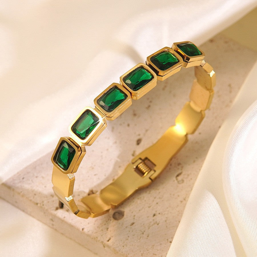 Elegant 18K Gold Plated Geometric Round Titanium Steel Bracelet
