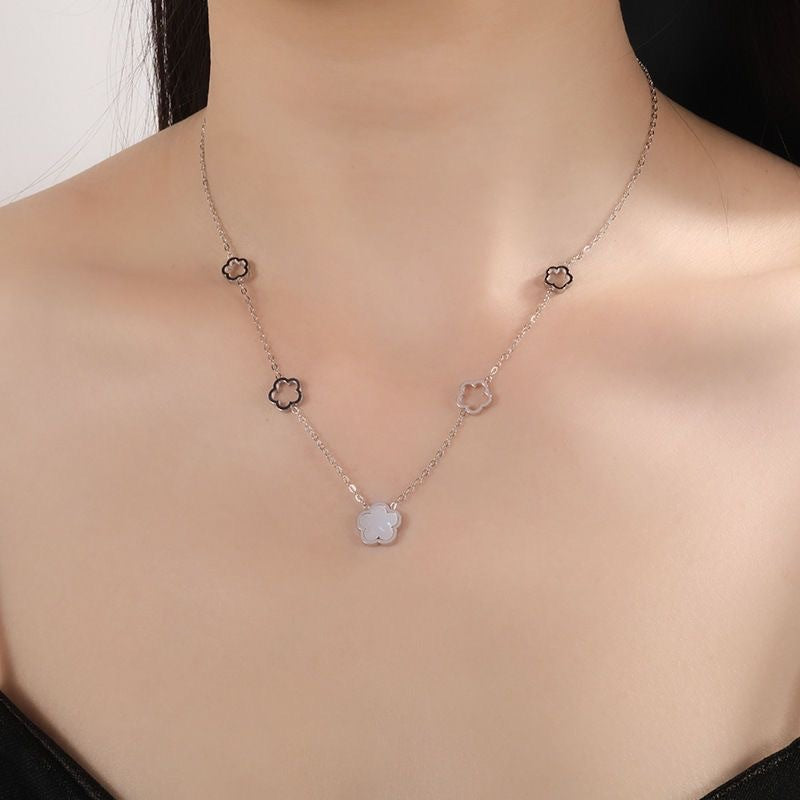 Elegant Floral Titanium Steel Plated Necklace for Women