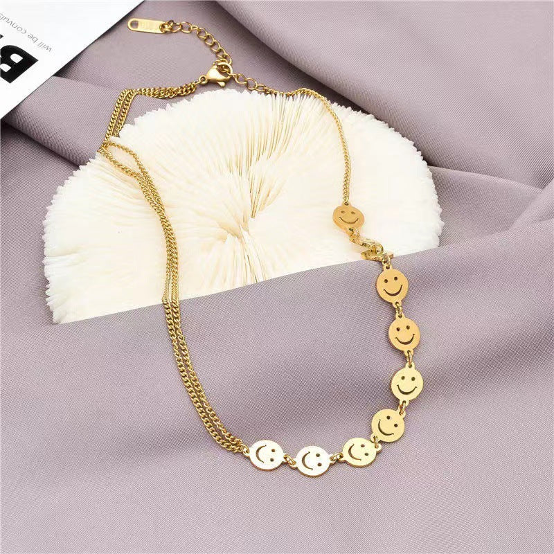 Minimalist Golden Titanium Steel Smiley Face Choker Necklace for Women with Geometric Shape and Polished Finish