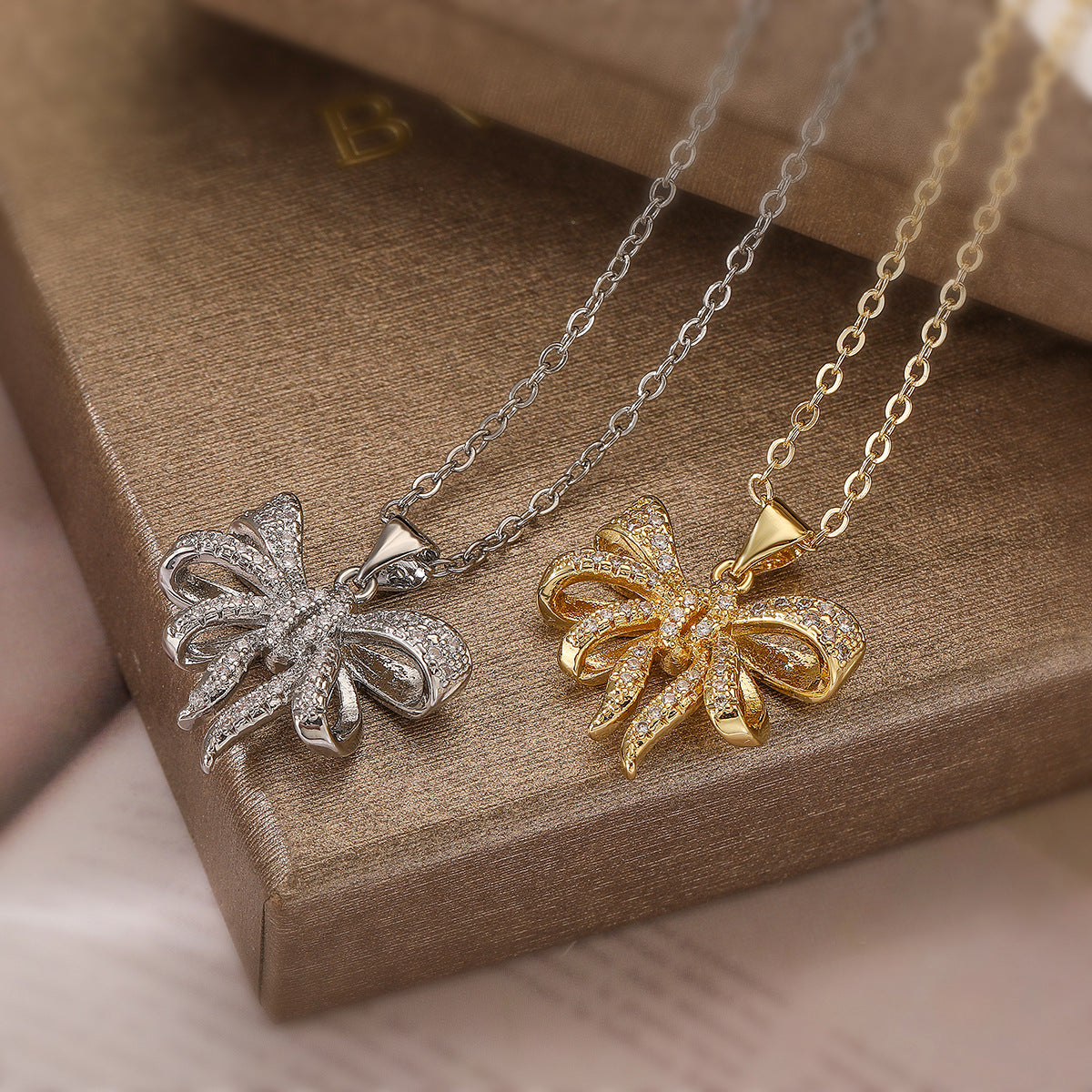 Minimalist Bow-Shaped Copper Pendant Necklace with Real Gold Plating and Zircon Accents for Women