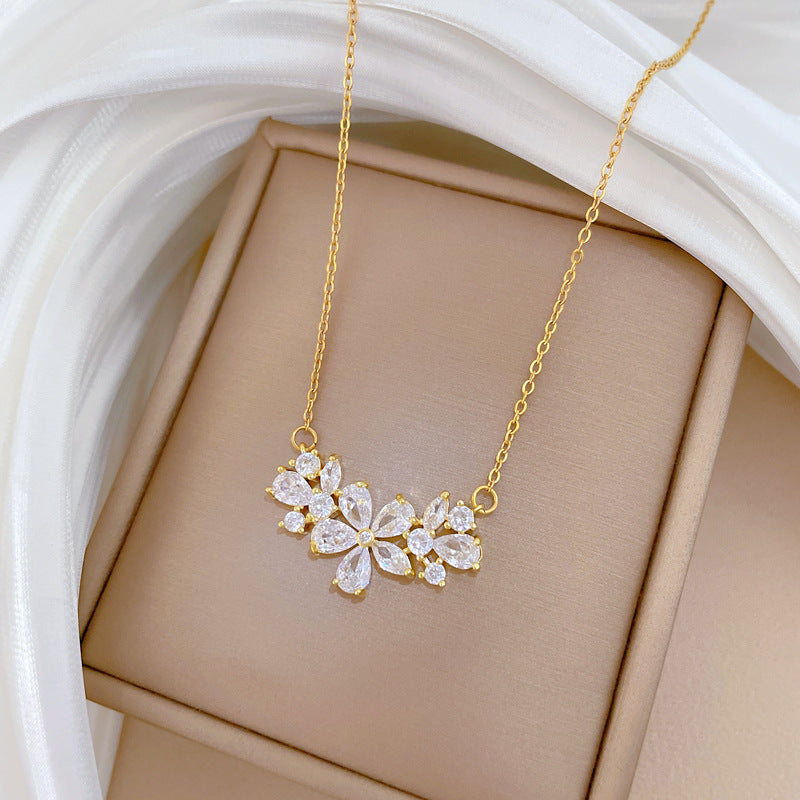 Sweet Minimalist Geometric Floral Cubic Zirconia Pendant Titanium Steel Necklace for Unisex