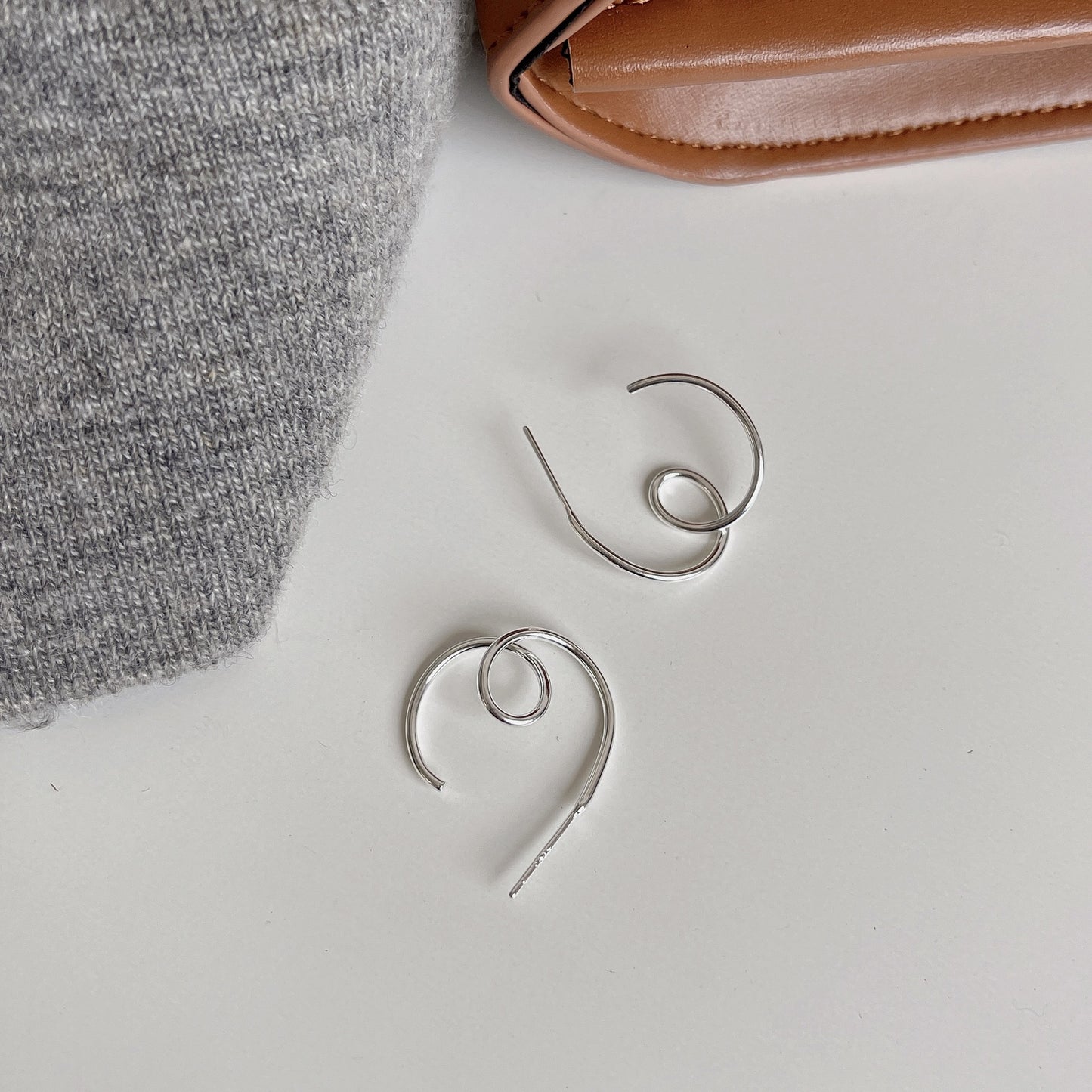 Minimalist 925 Sterling Silver Plated Wave Hoop Earrings for Women