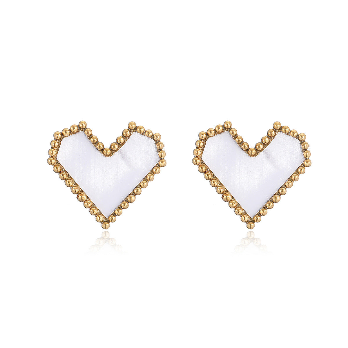 Orecchini a perno a cuore da donna in acciaio inossidabile placcato oro 18 carati con micro pavé minimalista alla moda