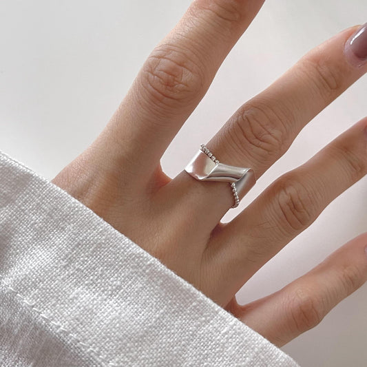 Anillo de plata de ley 925 minimalista con cuentas retorcidas geométricas para mujer