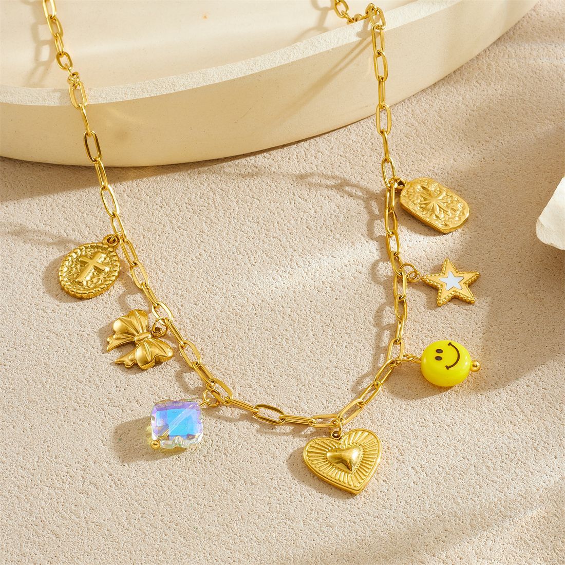 Sweet Gold Plated Heart Floral Hollow Stainless Steel Pendant Necklace Curb Chain