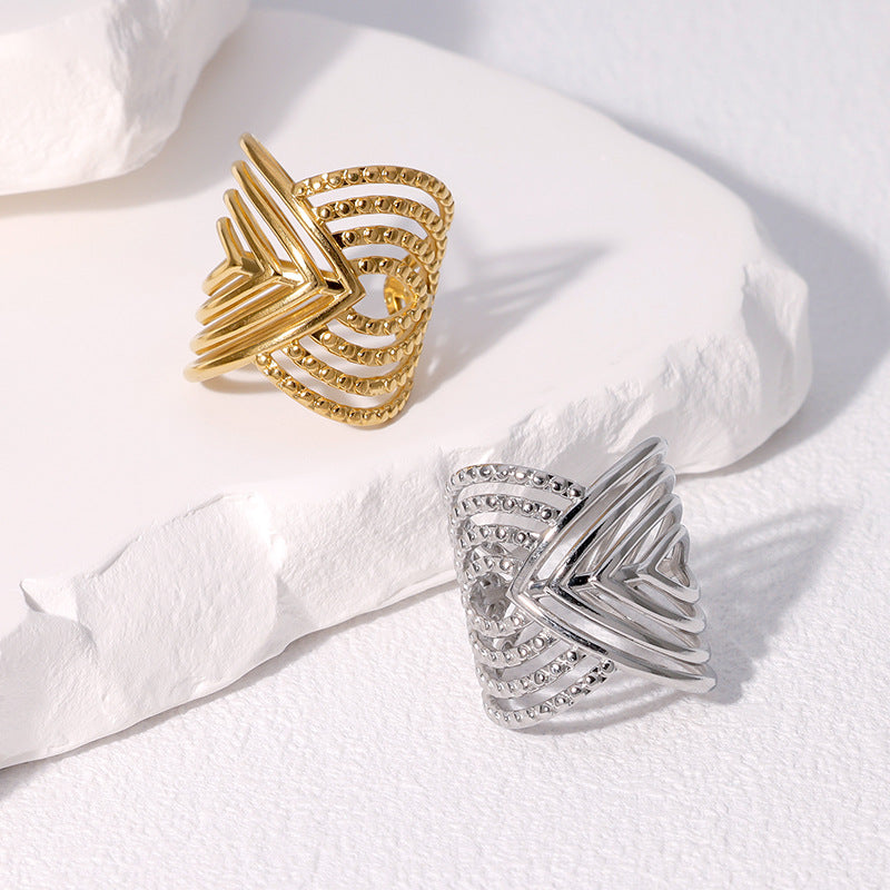 Anello da donna regolabile in acciaio inossidabile placcato oro stile vintage con motivo geometrico