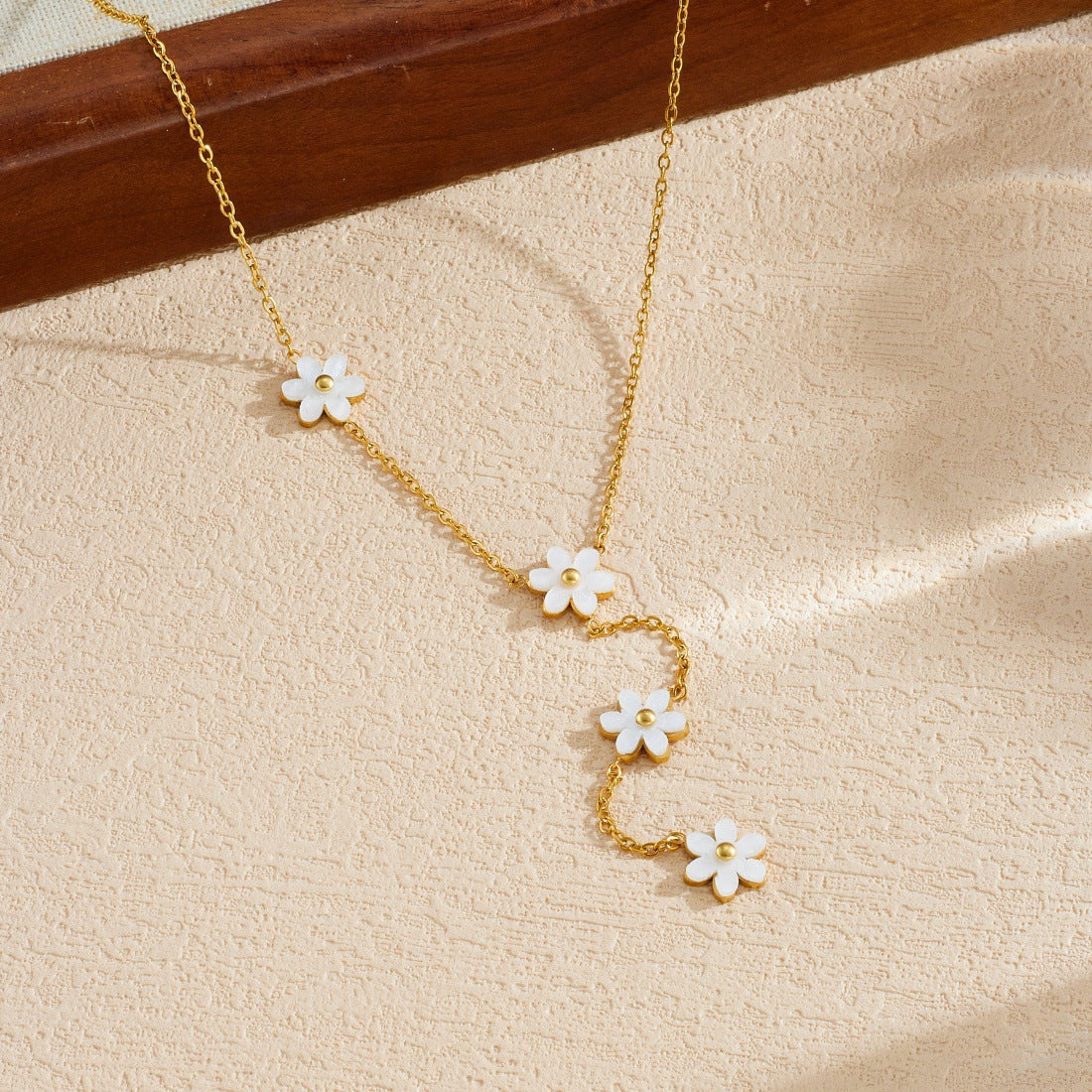 Sweet Gold Plated Stainless Steel Floral Tassel Y-Shape Chain Necklace for Women