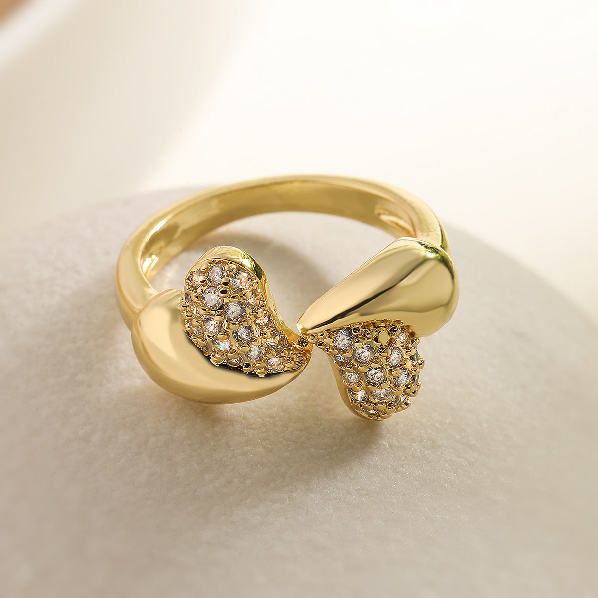 Minimalist Luxe 18K Gold-Plated Zircon Heart-Shaped Adjustable Ring for Women