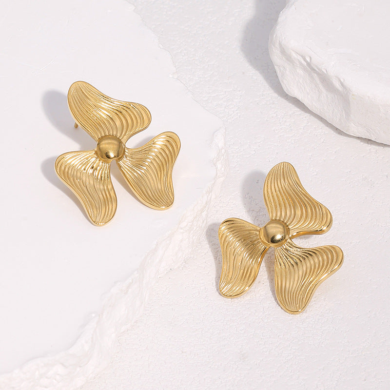 Minimalist 18K Gold Plated Stainless Steel Three-Petal Flower Stud Earrings for Women