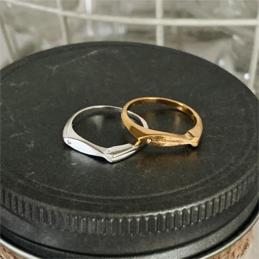Sweet 925 Sterling Silver Brushed Geometric Fish Ring for Women