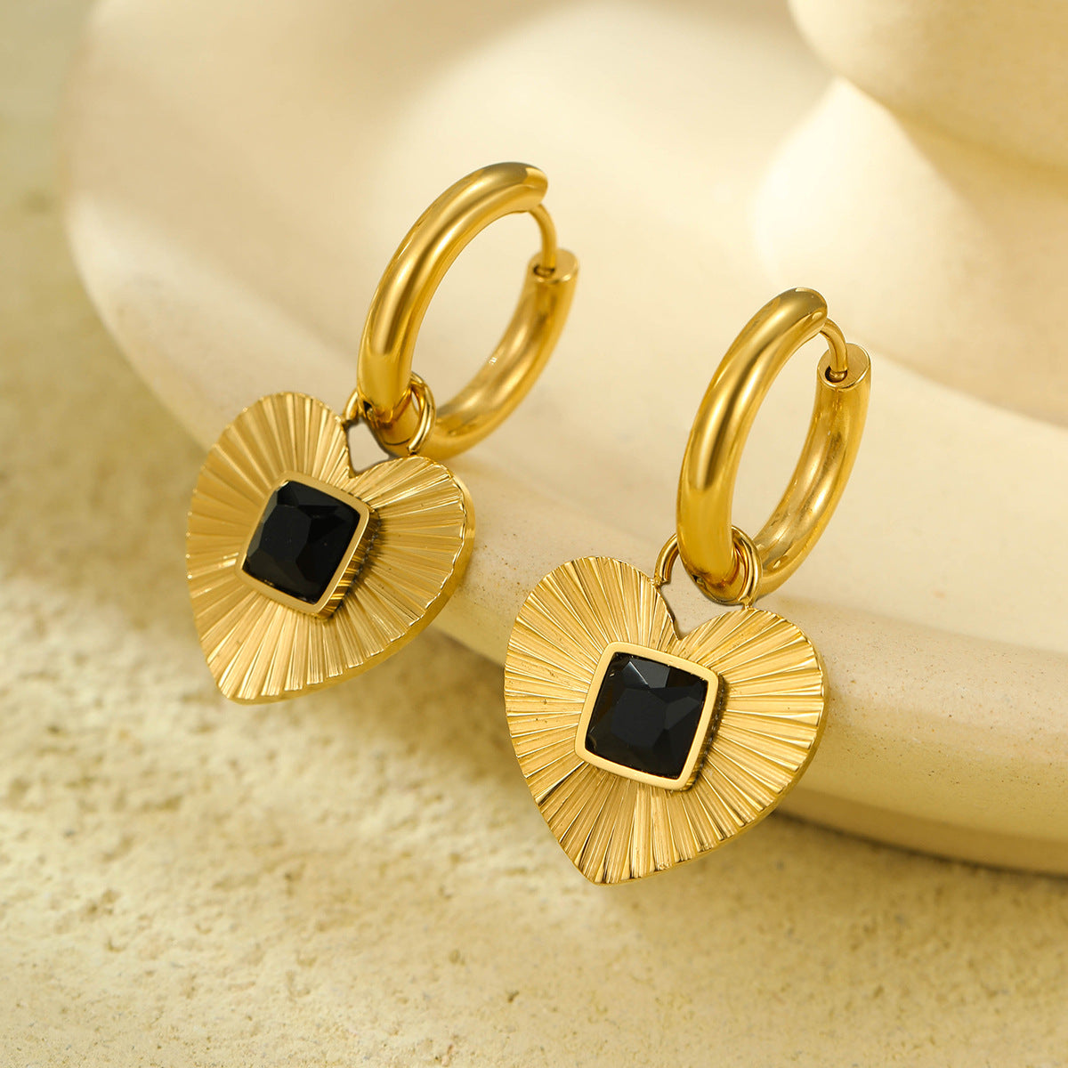 Minimalist Heart-Shaped Stainless Steel Hoop Earrings with Zirconia Inlay for Women