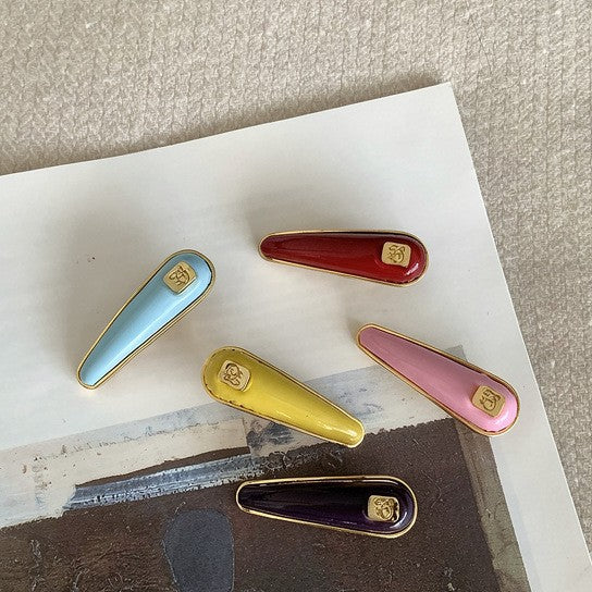Elegant Minimalist Metal Duckbill Hair Clip with Teardrop Shape for Women, Plated Finish, Versatile Everyday Hair Accessory