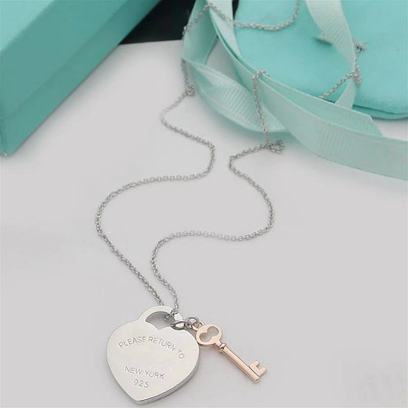 Collar de cobre con colgante en forma de corazón, fresco y dulce, con acabado galvanizado para mujer, cadena cruzada, estilo minimalista, joyería para clavícula