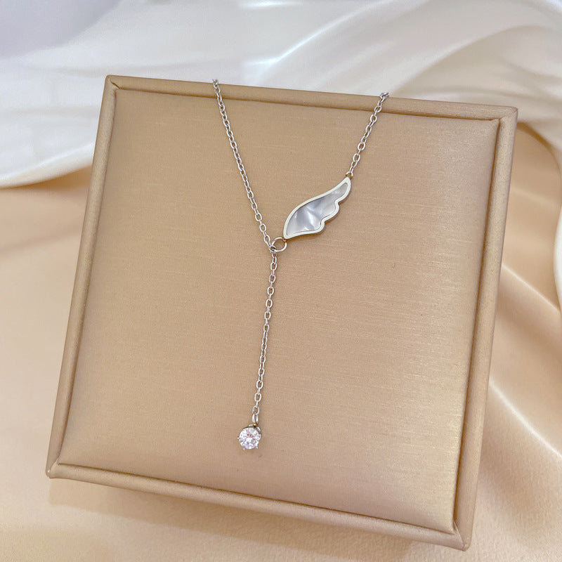 Collar Minimalista de Acero de Titanio con Colgante de Alas de Ángel para Mujer, Diseño Geométrico, Cadena de Camafeo con Baño de Oro