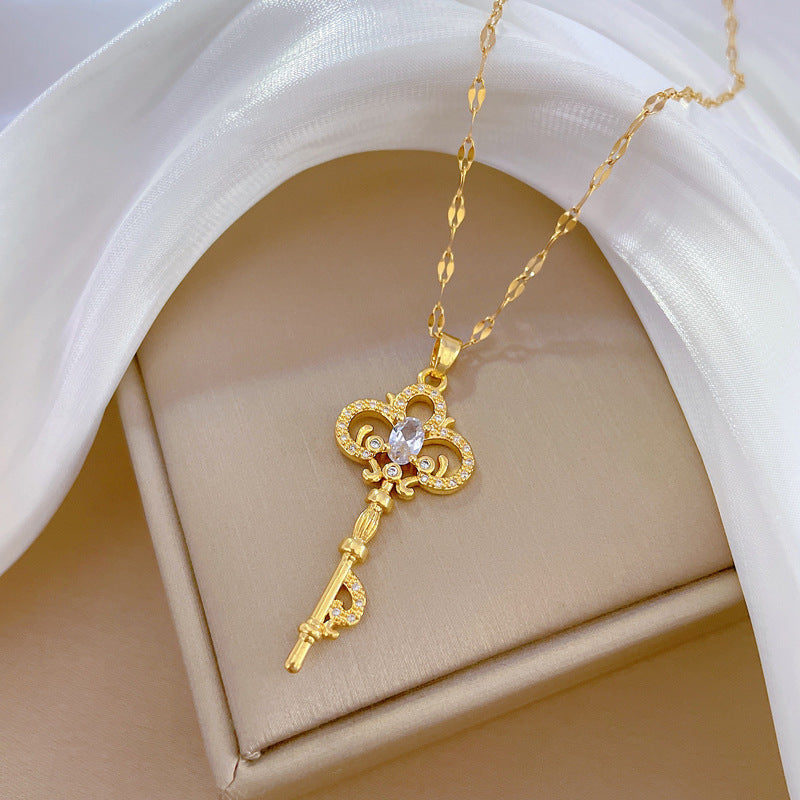 Collana con ciondolo geometrico di lusso vintage con strass, catena in acciaio al titanio, unisex