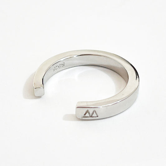 Anello Aperto Minimalista in Argento Sterling 925 con Filo Quadrato Lucido Geometrico Solido