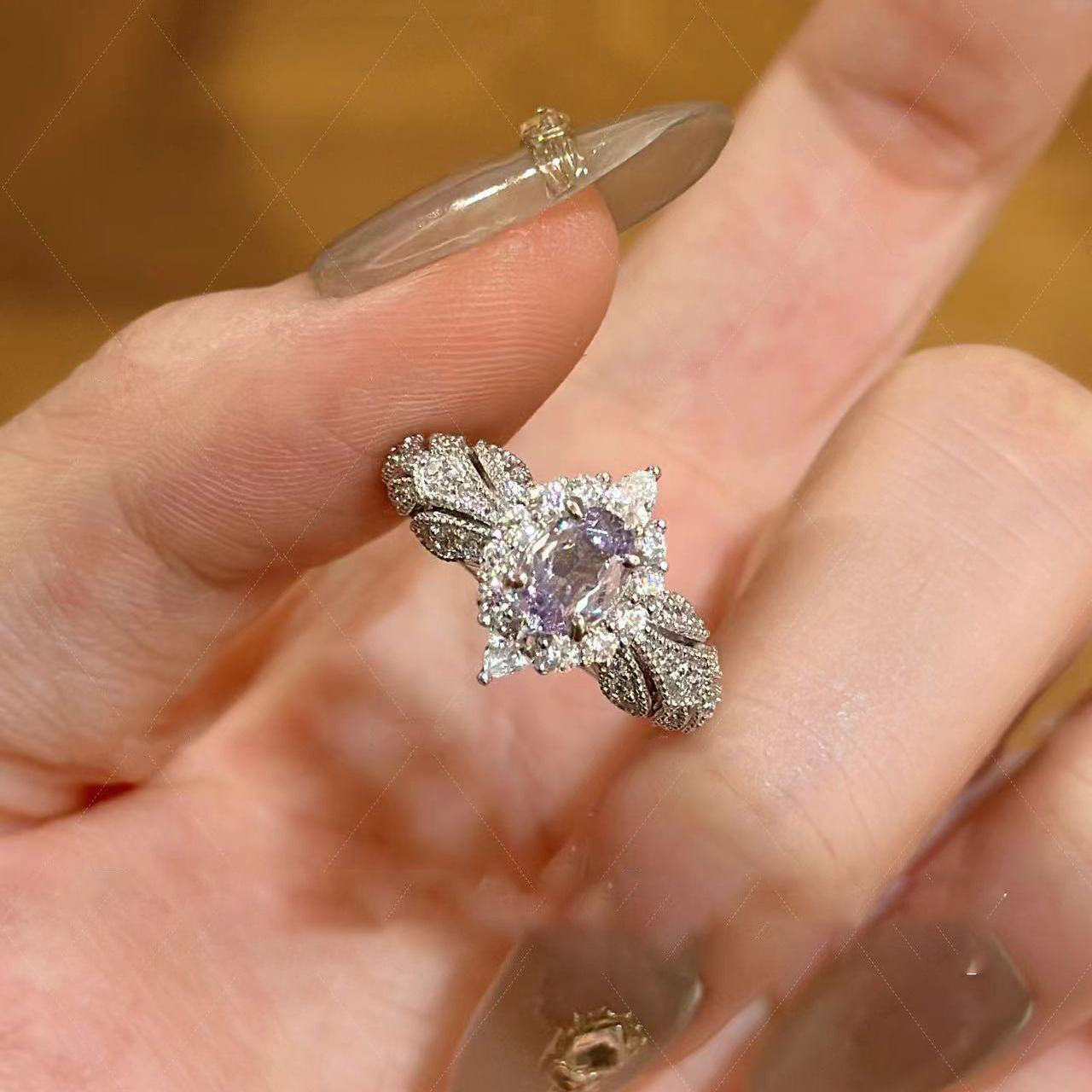 Elegante anillo ovalado abierto de estilo francés para mujer con incrustaciones de circonita cúbica en banda de cobre, anillo de moda geométrico minimalista