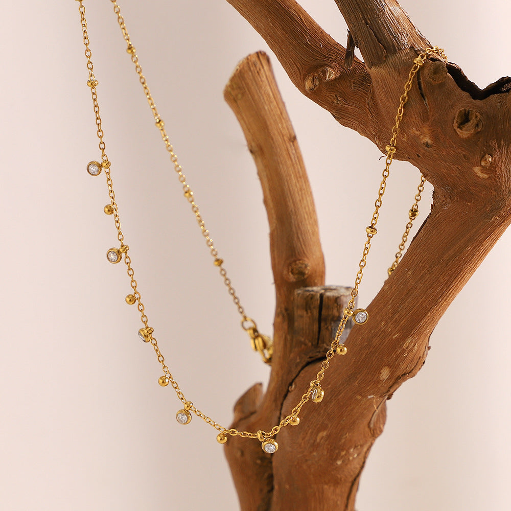 Collana da donna a pendente in zircone placcato in oro 18K in acciaio inossidabile geometrico minimalista a goccia d'acqua con accento di perla