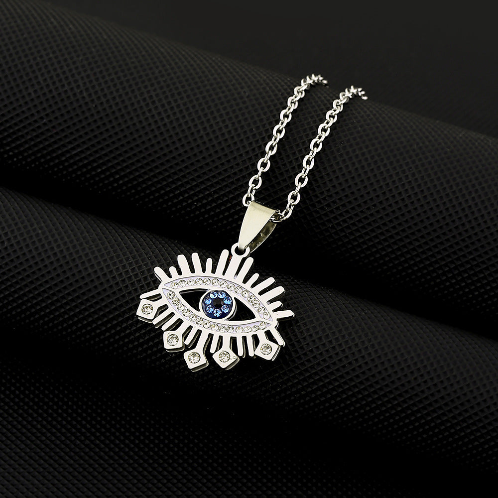 Elegante collar geométrico de ojo turco de acero inoxidable para mujer con colgante de acero de titanio y acabado electrochapado en cadena O