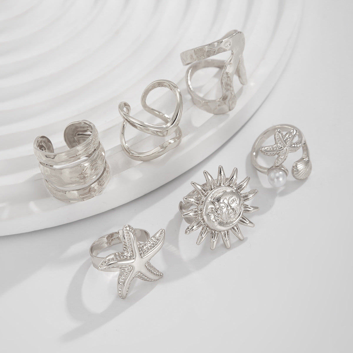Anello aperto in lega vintage da donna con girasole geometrico e stella, con finitura placcata