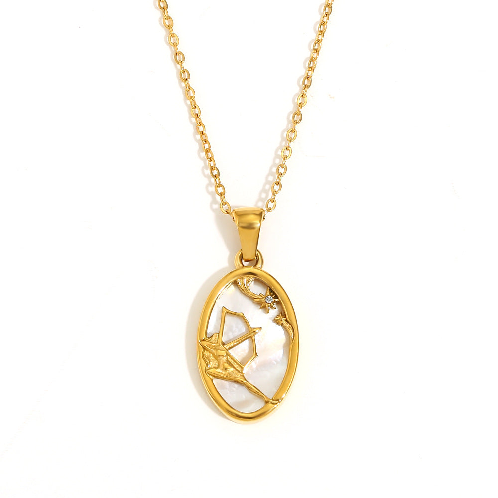 Collana con Pendente a Cuore Floreale Vintage in Agata Rossa da Donna con Catena in Acciaio Inox e Placcatura in Oro 18K