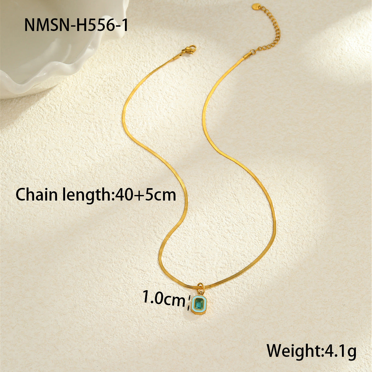 Minimalist Geometric Pendant Necklace in Titanium Steel with 18K Gold Plating for Women