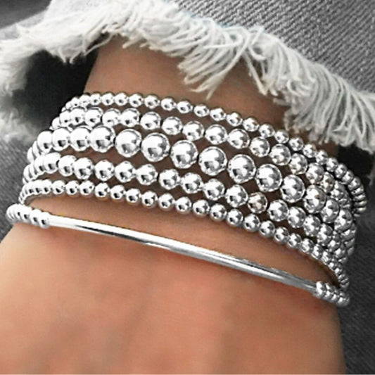Set di Bracciali Artigianali da Donna in Metallo con Perline, Stile Geometrico e Dettagli Circolari