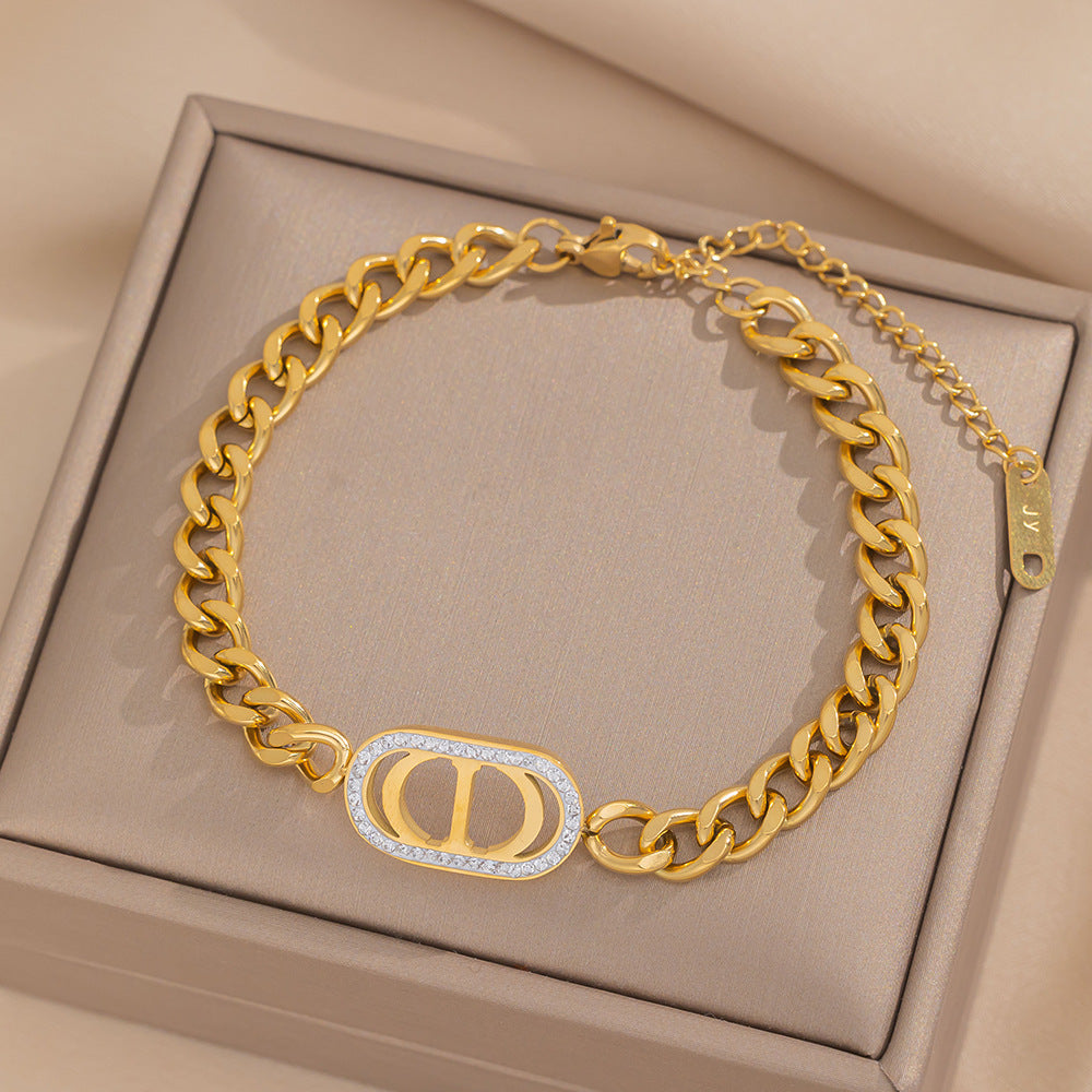Bracciale a maglie cave a doppia D in acciaio inossidabile con lettera D minimalista da uomo e da donna con finitura elettrolitica