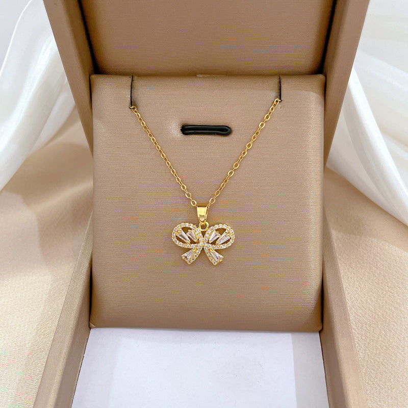 Collar de cadena de titanio y acero geométrico de lujo con incrustaciones de diamantes de imitación para unisex
