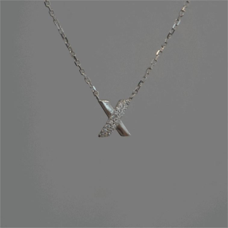Collana con Pendente a Croce Geometrica Minimalista in Argento Sterling 925 con Intarsio di Strass e Placcatura in Oro, Catena Snake