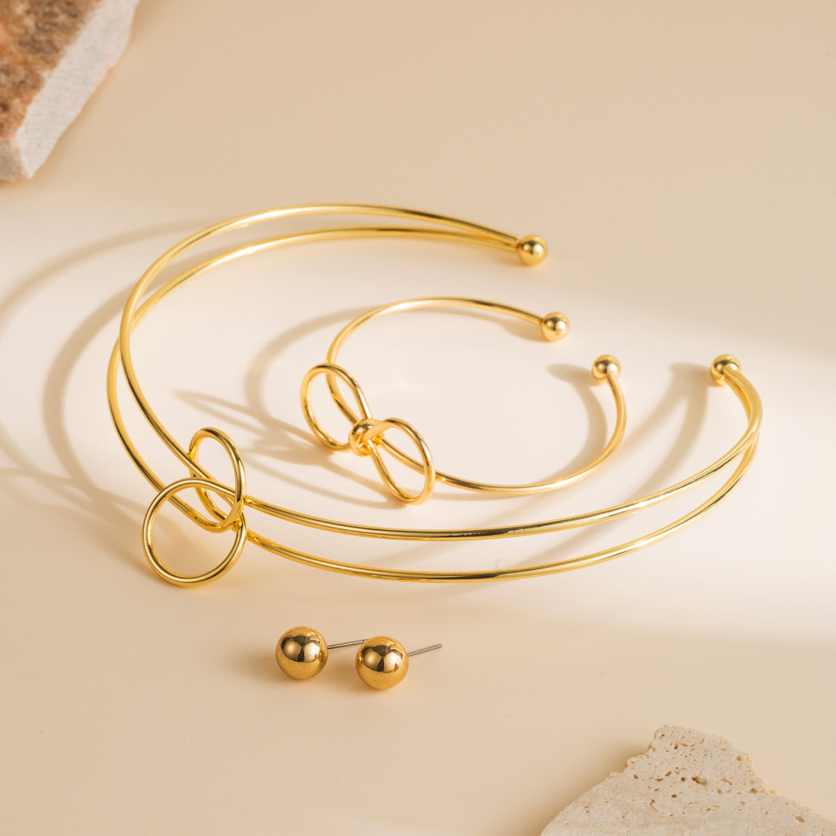 Set di collana girocollo da donna in metallo geometrico minimalista con finitura lucida