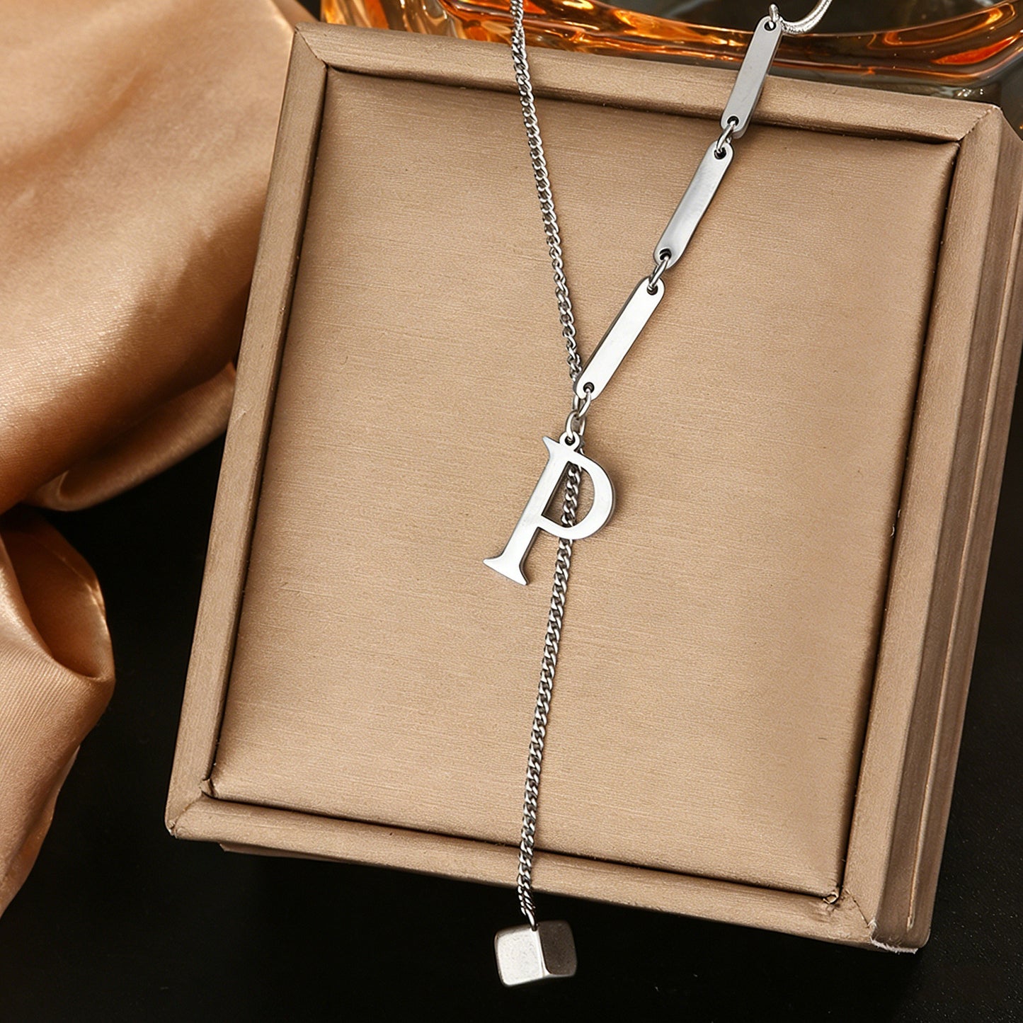 Luxury Polished Letter Titanium Steel Pendant Necklace Stainless Steel Chain for Women